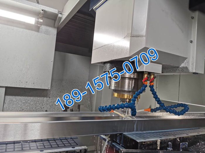 亳州熔喷布模具 | 熔喷机心脏，喷丝板模头定制加工，欢迎来撩！